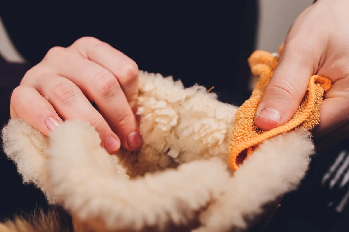 ムートンブーツは自宅で洗濯できない?